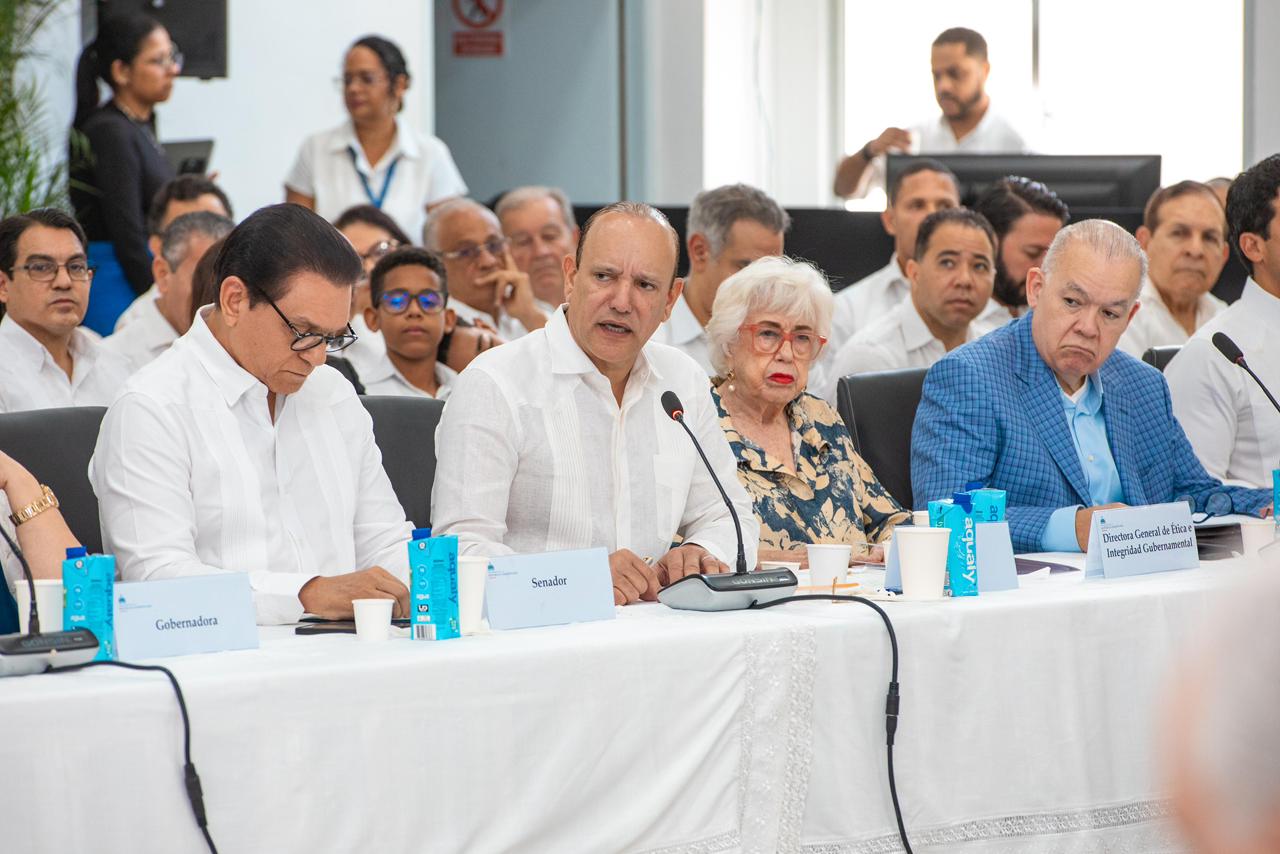 Presidente Abinader encabeza Consejo de Ministros en Santiago